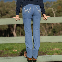 Q Baby Womens Austin Jean 34 Leg