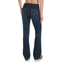 Wrangler - Women's Ultimate Riding Jean - Q Baby Booty Up
